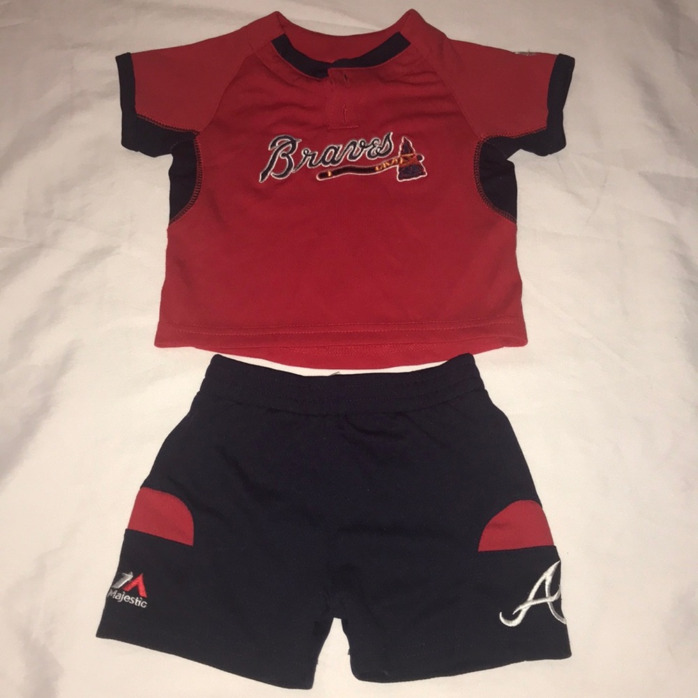 3/6 Months Atlanta Braves Two Piece Outfit